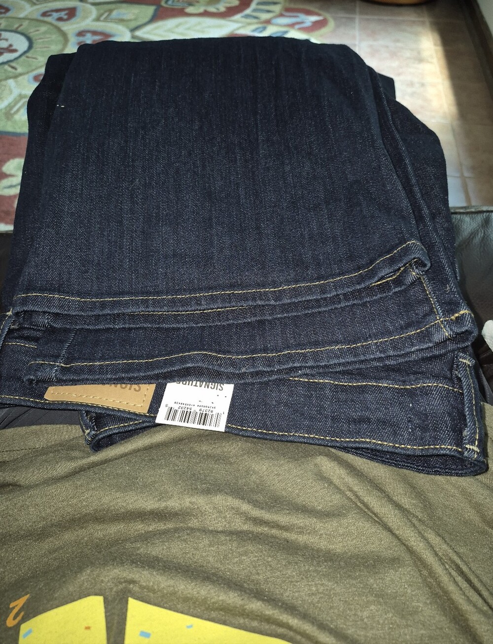 Signature by Levi Strauss Dark Blue Mid-Rise Bootcut Jeans